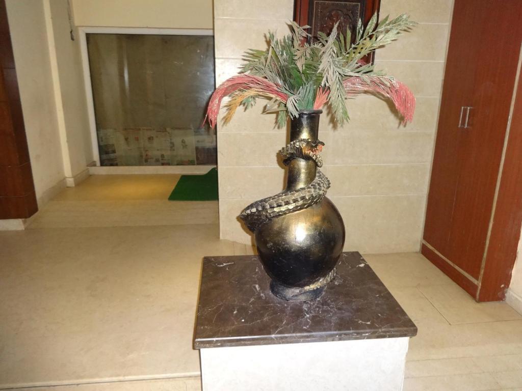 Hotel Miland Palace 布巴内什瓦尔 外观 照片